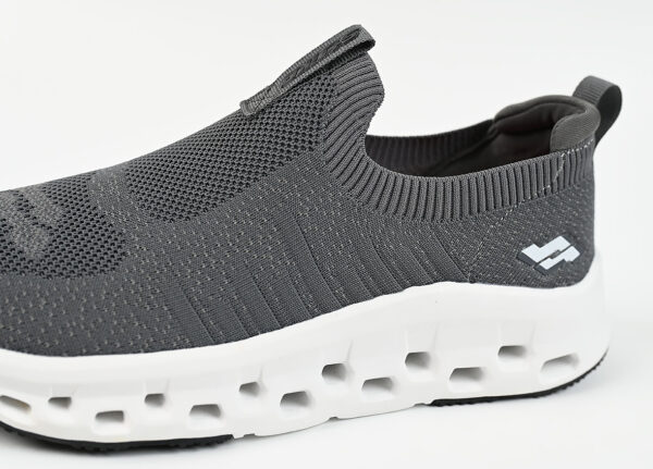 strike012 - Image 2